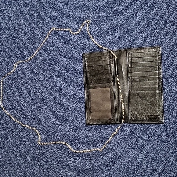 Genuine leather wallet that can be worn as purse - Picture 3 of 8